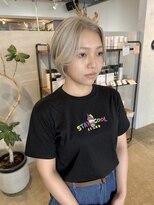 シー.(SHE.)&nbsp;【SHE.】ショートレイヤー/ケアブリーチ/ハイトーン/ホワイティ