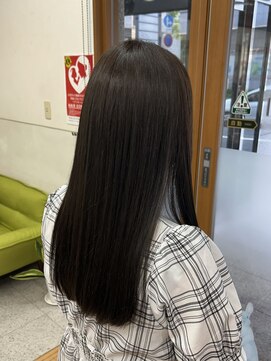 ミーナ(Mina) 透明感カラー