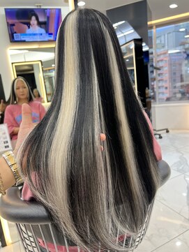 ラピス 渋谷本店(Lapis) ハイライト/ローライト/デザインカラー/レイヤーカット/髪質改善