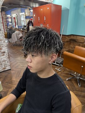 クラウン(CROWN) ツイストホワイトメッシュ