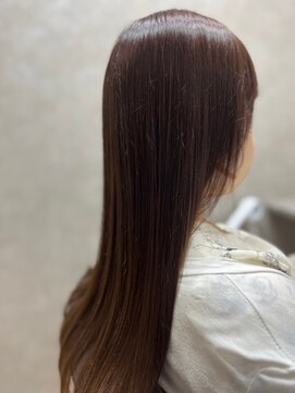 ロウ 町田(ROW) 働く大人女性の為のカット×カラー【ROW町田】