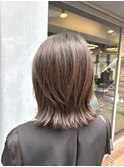大人女性のこなれミディ
