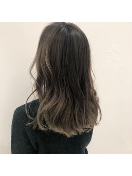 カシェ シモムラ(Cashe'e SHIMOMURA) ラフグラデーション