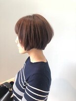 トイロ(toiro) salon workひし形ボブ