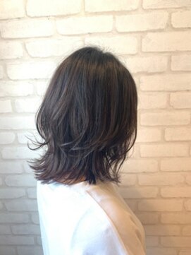 バブルス 本川越店(BUBBLES) 外ハネレイヤーボブ