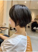 ショートボブ