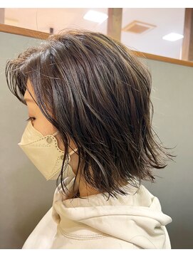 クララデアンシュシュ(Kurara de UN CHOU CHOU) アッシュグレージュ