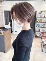 バンプ ギンザ(BUMP GINZA)&nbsp;《30代40代》白髪ぼかしハイライト×前下がりボブ【イケダ】