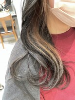【インナークーポン有り】抜きっぱなしインナーカラー×黒髪