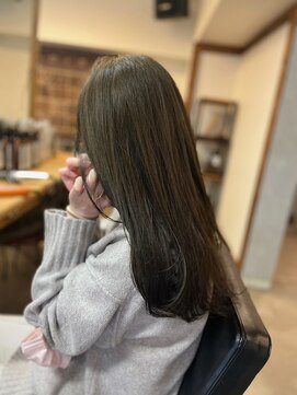 スケール(SCALE) 春のオリーブカラー【MOE】