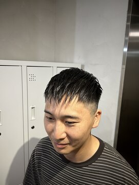 リリアン バイ リトル(Lilian by little) 2WAYクロップスタイル/アップバングスタイル