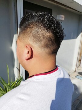 ガブ(GABU.) モヒカン(フェード)