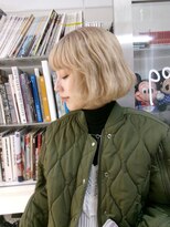 ポピンズ(poppins) ブロンドボブ