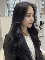 シーン(scene)&nbsp;暗め gray black color