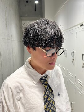 エリマ 武蔵小杉(elima) 爽やかさと大人の色気のある与えるシャドウパーマ