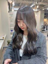 ヒョンミョン ライズバイレボ 柏西口店(hyon myon/RISEbyREVO)&nbsp;グレージュ/透明感カラー/くびれヘア/流れる顔周り