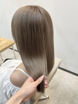 メラク バイ コア(Merak by CoRe.gn) グレージュ