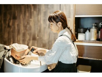 バイエイト 野並店(By Eight)の写真/ヘッドスパも大人気★個室の【スパ専用ルーム】で優雅にヘッドスパが受けられる!