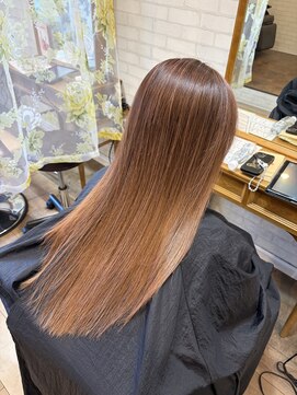 エンヴィー(ENVY) 白髪ぼかし×ピンクベージュ