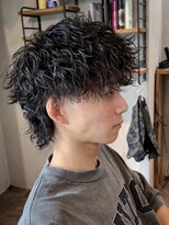 men's salon Gaudi 西宮北口店【メンズサロン ガウディ】【4月3日OPEN（予定）】&nbsp;波巻きツイストスパイラルパーマ×メンズウルフカット