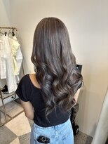 アマス 平塚店(Amas) 透明感グレージュ×ロング|柔らかく大人っぽいツヤカラー