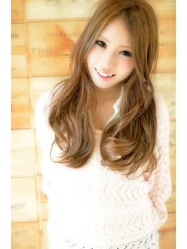 テイル ヘアーサロン(TALES Hair Salon) 【TALES】Ｉラインのロングヘアは大人系パーマ