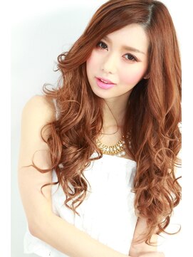 デュオヘアー エクステンションズ 新宿 無造作カールで外国人風スタイル