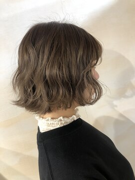 アンククロス 表参道(ANKH CROSS) オリーブベージュ