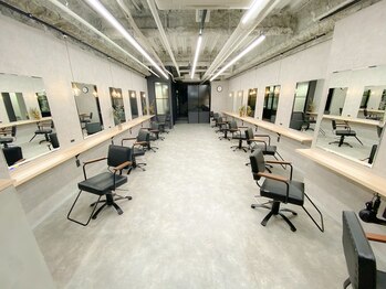 BOND by tetote 三宮元町　Aujua認定サロン