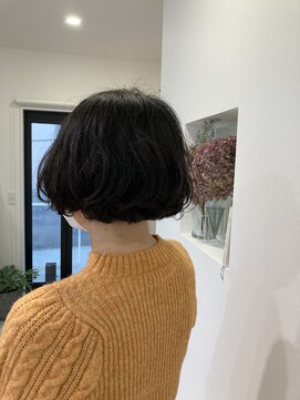 ムニノ(munino) ミニBobワンカールパーマスタイル