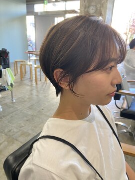 イン(in.) ニュアンスショート