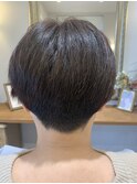 ショートボブ