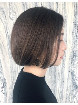 ランベリー(LANVERY) 大人のショートボブ