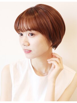 アイ(I.) 30代40代50代の大人女性におすすめの前下がりショートボブ　川口