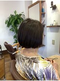 切りっぱなし風ボブ