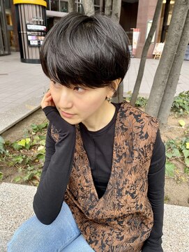 ハルキ ミナト ジャパン オオサカ(HARUKI MINATO japan OSAKA) 40代50代小顔似合わせカットくびレイヤーエモージュ大人可愛い