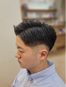 アリスベル(Alicebelle) シチサンフェード★フェードカット★スキンフェード★