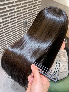 ビスコヘアー(BISCO hair) ブラウンの艶カラー髪質改善トリートメント