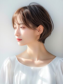 アスタリスク(asterisk)の写真/【オススメ最旬大人short】立体感・動きを意識したニュアンスショートは、再現性と持続性の高さが大人気。