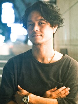 ビュートリアム 福岡(BEAUTRIUM) 自然乾燥で決まるクセ毛風ハンサムショート