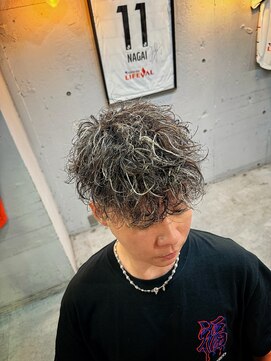 メンズ ラピス(Men's Lapis) スペインカール