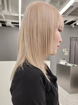 エニフォーイーストハム(Eni for eastham) ミルクティーベージュ/ダブルブリーチ/セミロング