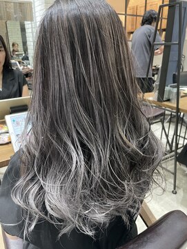 フェリア 渋谷(Feria) 【Feria渋谷】シルバーバレイヤージュ☆渡邉悟