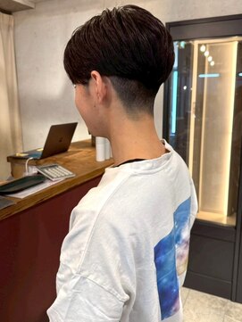 アトリエ(atelier.) マッシュ 刈り上げ ツーブロック 黒髪 マッシュショート 20代