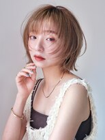 シスタ(SISTA)&nbsp;ハイトーンシャギーボブ外ハネくびれボブ顎ライン顔周りレイヤー