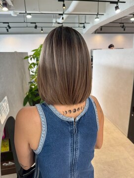 メリー オオサカ(Merly Osaka) bob balayage