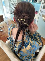 タミーズ 金山(Tummy's)&nbsp;カチモリヘア編み下ろしアレンジ