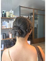 ヘアーループセラデザインワークス(Hair ruup Sela design works)&nbsp;オリーブカラー