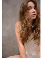 ミラバイグリーン(Mira by green)&nbsp;外国人風　nudywave