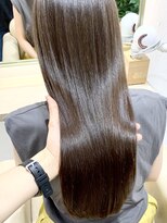 アンド ストーリーズ(&STORIES)&nbsp;髪質改善イルミナカラーストレート艶髪ハイトーンカラー